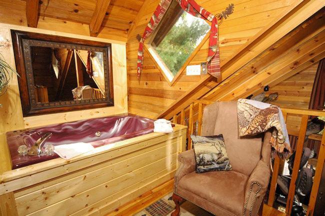 #754 Bear Hugs Villa Gatlinburg Exterior photo